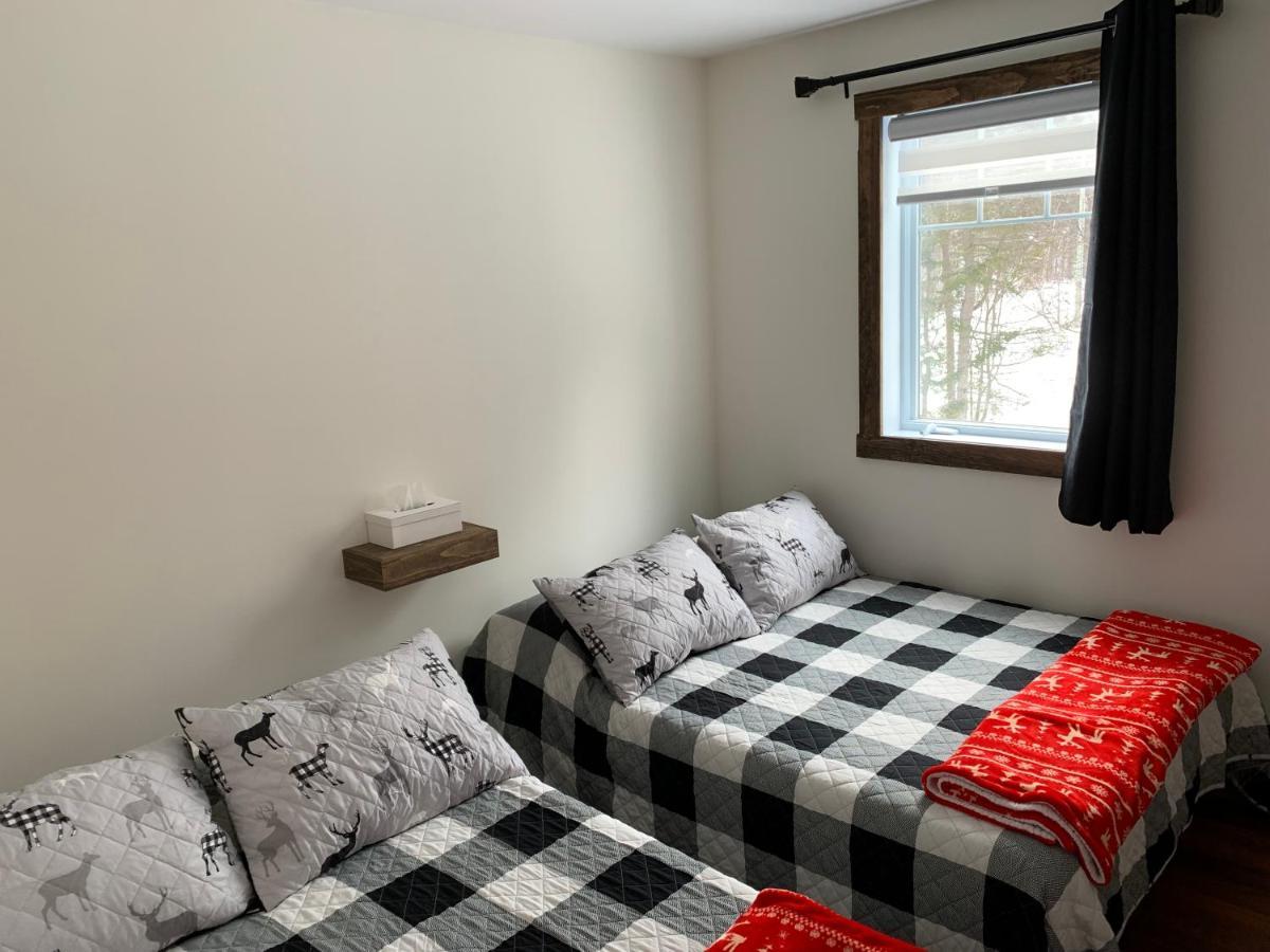 Condo Mont-Edouard 2 LʼAnse-Saint-Jean Екстериор снимка